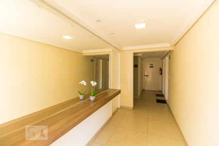 Apartamento para alugar com 49m², 2 quartos e 1 vaga Apartamento para alugar com 49m², 2 quartos e 1 vagaHall de Entrada