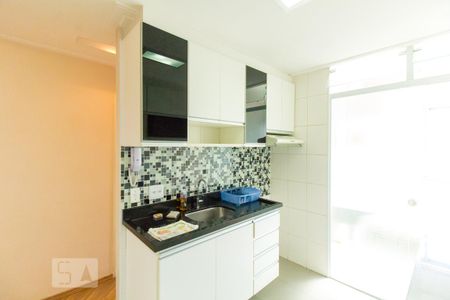 Apartamento para alugar com 49m², 2 quartos e 1 vaga Apartamento para alugar com 49m², 2 quartos e 1 vagaCozinha