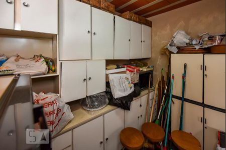 Casa à venda com 650m², 5 quartos e 4 vagasDispensa