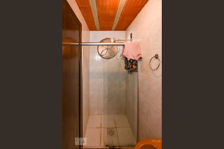 Casa à venda com 650m², 5 quartos e 4 vagasBanheiro de Serviço