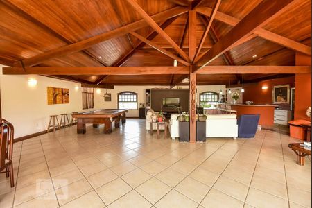 Casa à venda com 650m², 5 quartos e 4 vagasSala 2