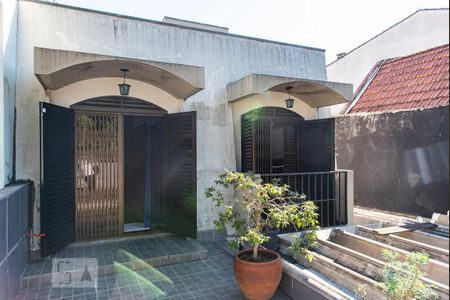 Casa à venda com 330m², 3 quartos e 3 vagasVaranda da suíte1