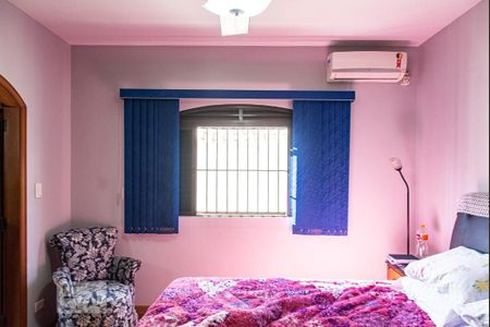 Casa à venda com 330m², 3 quartos e 3 vagasSuíte 3