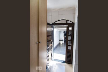 Casa à venda com 330m², 3 quartos e 3 vagasDespensa