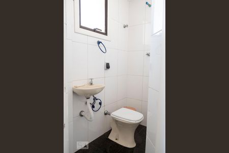 Apartamento à venda com 200m², 4 quartos e 3 vagasBanheiro de Serviço