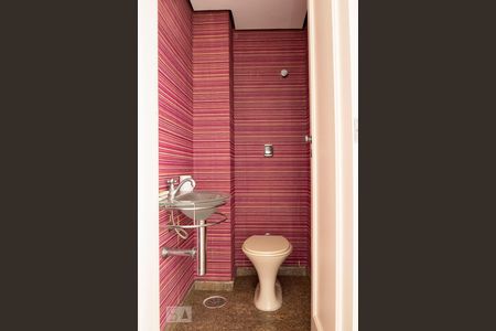 Apartamento à venda com 200m², 4 quartos e 3 vagasLavabo