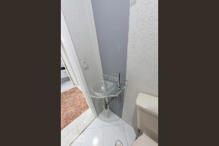 Lavabo de apartamento para alugar com 2 quartos, 55m² em Santana, São Paulo