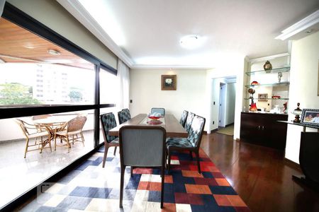 Cozinha de apartamento à venda com 4 quartos, 190m² em  Jardim Umuarama, São Paulo