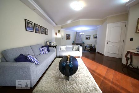 Apartamento à venda com 190m², 4 quartos e 4 vagasSala