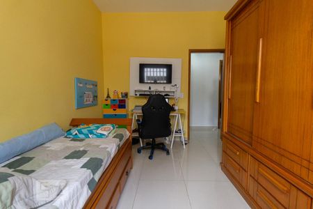 Casa de condomínio à venda com 350m², 3 quartos e 6 vagas Casa de condomínio à venda com 350m², 3 quartos e 6 vagasQuarto 3
