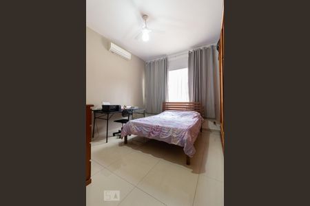 Quarto 2 - Suíte de casa de condomínio à venda com 3 quartos, 350m² em Lins de Vasconcelos, Rio de Janeiro