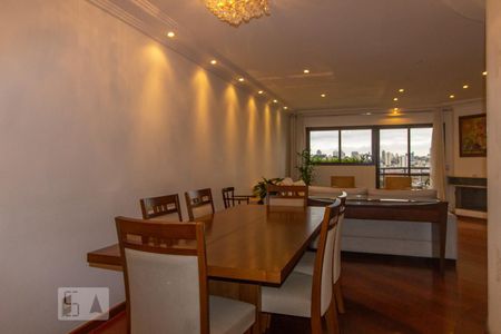 Sala de Jantar de apartamento à venda com 4 quartos, 177m² em Vila Carrão, São Paulo