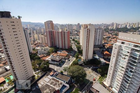 Apartamento para alugar com 4 quartos, 173m² em Vila Romero, São Paulo