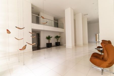 Apartamento para alugar com 135m², 2 quartos e 2 vagasHall social