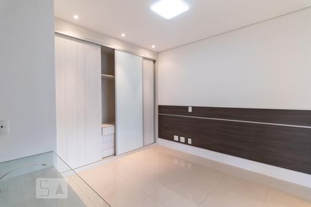 Apartamento para alugar com 135m², 2 quartos e 2 vagasSuíte