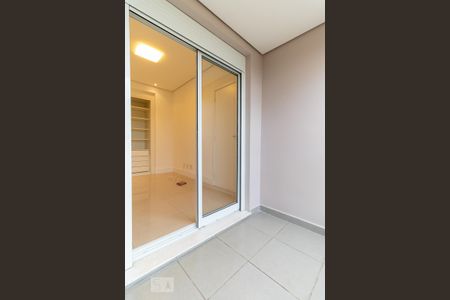 Apartamento para alugar com 135m², 2 quartos e 2 vagasVaranda do quarto