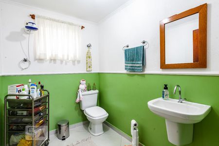 Lavabo de casa à venda com 3 quartos, 125m² em Cidade São Jorge, Santo André