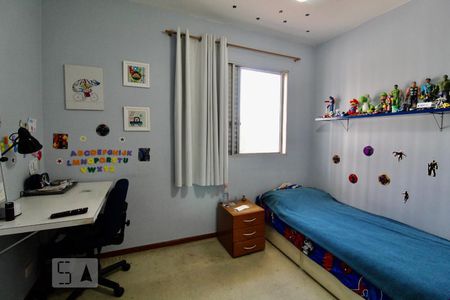 Casa à venda com 174m², 3 quartos e 3 vagasQuarto 3