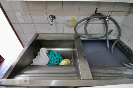 Casa à venda com 174m², 3 quartos e 3 vagasLavanderia - Tanque