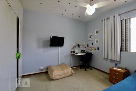 Casa à venda com 174m², 3 quartos e 3 vagasQuarto 3