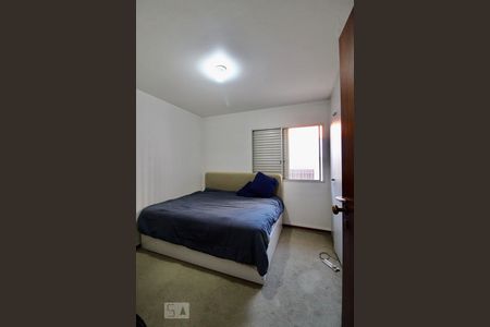 Casa à venda com 174m², 3 quartos e 3 vagasQuarto 2