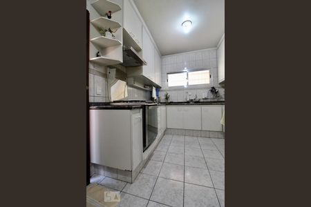 Casa à venda com 174m², 3 quartos e 3 vagasCozinha