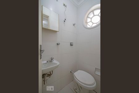 Apartamento para alugar com 76m², 2 quartos e 1 vagaBanheiro de Serviço