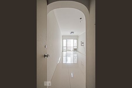 Apartamento para alugar com 76m², 2 quartos e 1 vagaEntrada