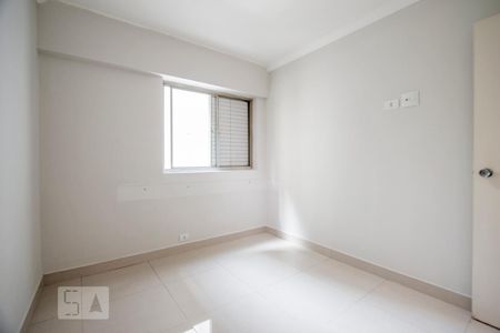Apartamento para alugar com 76m², 2 quartos e 1 vagaQuarto 1