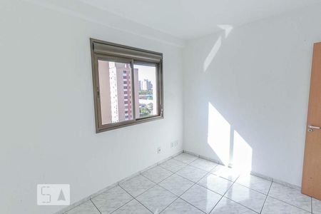 Quarto de apartamento à venda com 2 quartos, 61m² em Azenha, Porto Alegre