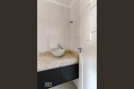 Apartamento à venda com 100m², 2 quartos e 1 vagaBanheiro da Suíte