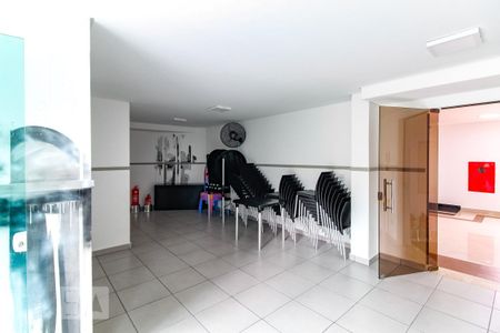 Apartamento à venda com 100m², 2 quartos e 1 vagaÁrea comum