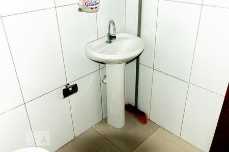 Casa à venda com 195m², 2 quartos e sem vagaDetalhe do Banheiro Social