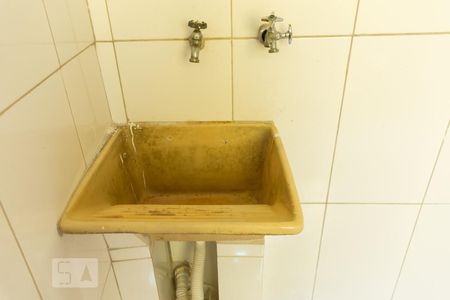 Casa à venda com 195m², 2 quartos e sem vagaÁrea de Serviço