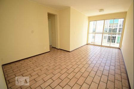 Sala de apartamento para alugar com 2 quartos, 70m² em Guará Ii, Brasília