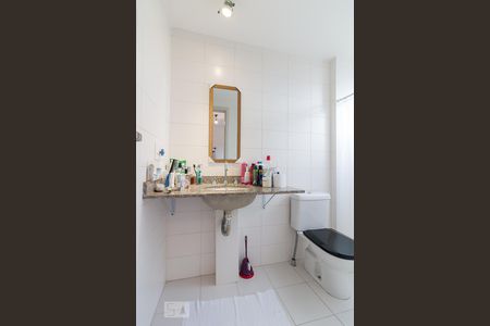 Apartamento para alugar com 129m², 3 quartos e 3 vagasBanheiro quarto 1 suíte