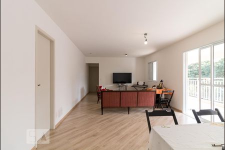 Sala de apartamento para alugar com 3 quartos, 129m² em Vila Leonor, Guarulhos