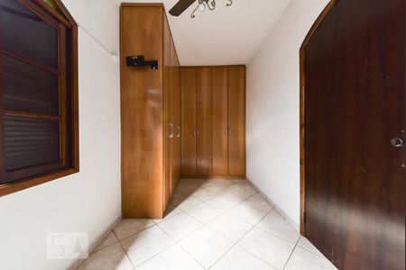 Casa à venda com 230m², 3 quartos e 2 vagasSuíte 1