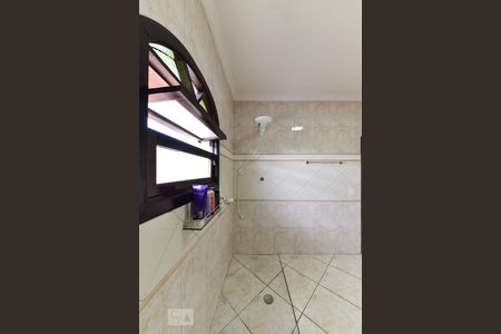 Casa à venda com 230m², 3 quartos e 2 vagasBanheiro da Suíte 2