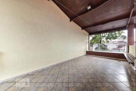 Casa à venda com 230m², 3 quartos e 2 vagasVaranda 2