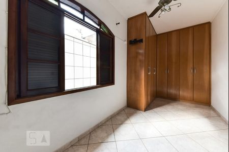 Casa à venda com 230m², 3 quartos e 2 vagasSuíte 1