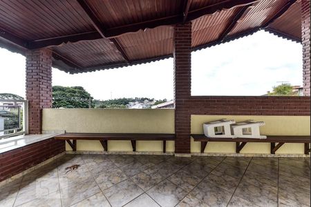 Casa à venda com 230m², 3 quartos e 2 vagasVaranda 2