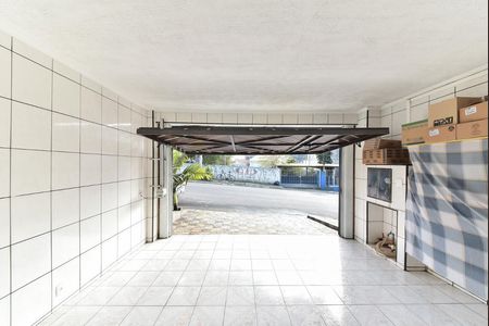 Casa à venda com 230m², 3 quartos e 2 vagasGaragem