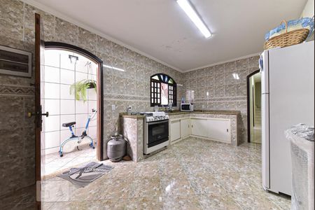 Casa à venda com 230m², 3 quartos e 2 vagasCozinha 1