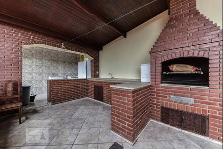 Casa à venda com 230m², 3 quartos e 2 vagasChurrasqueira