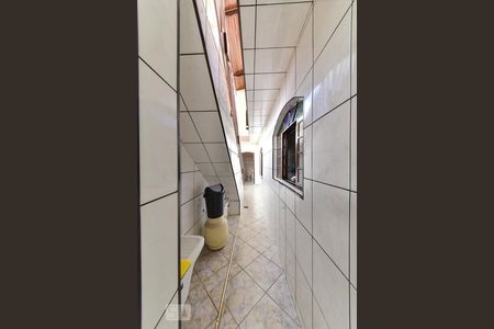 Casa à venda com 230m², 3 quartos e 2 vagasCorredor de Acesso