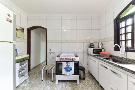 Casa à venda com 230m², 3 quartos e 2 vagasCozinha 2 - Copa