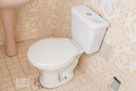 Casa à venda com 52m², 2 quartos e 1 vagaBanheiro do Quarto 2