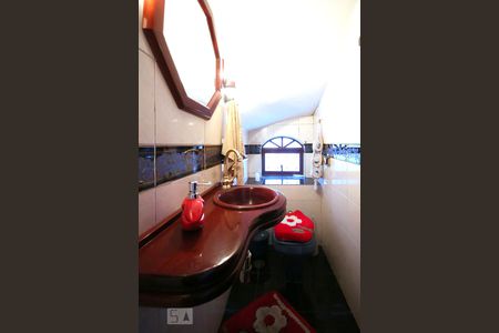 Lavabo de casa à venda com 3 quartos, 131m² em Cupecê, São Paulo