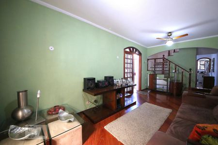 Sala de casa à venda com 3 quartos, 131m² em Cupecê, São Paulo